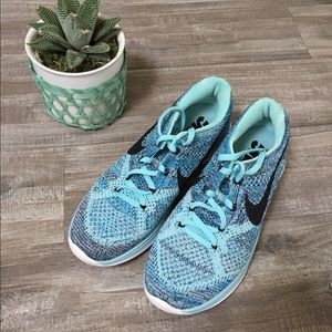 Nike Running  Shoes Size 7.5